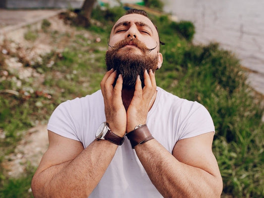 8 Saveta Kako Da Brzo Zaustavite Svrab Prilikom Gajenja Brade - Mojo Beard