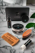 Učitaj sliku u pregledač galerije, MOJO Six Pack Beard &amp; Stache Combo Wood